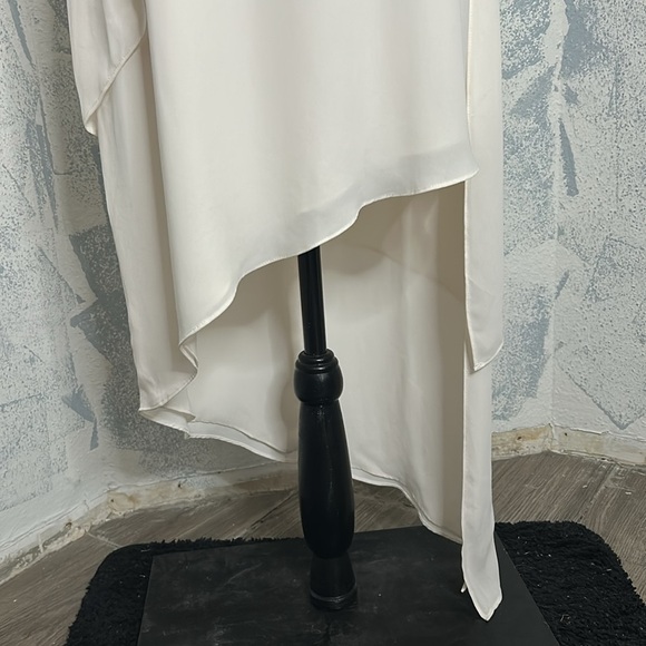White House Black Market White Asymmetrical Dress size 0 - Picture 6 of 8